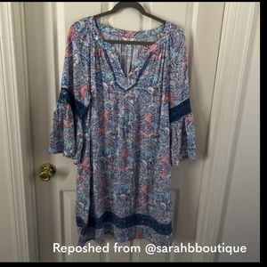 Crown and Ivy Bell Sleeve Shift Dress with Crochet Detail size L